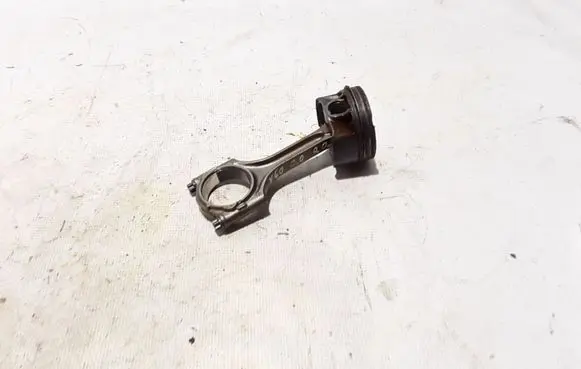 Volvo V60 Piston with connecting rod 32213692