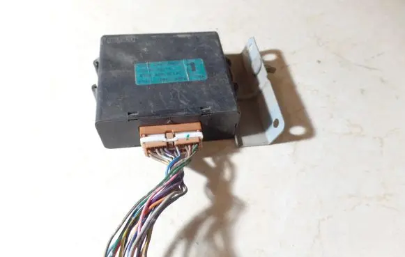Infiniti G20 Cruise control unit/module 189307J110