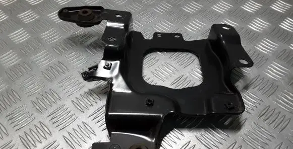 Volvo V40 Air filter cleaner box bracket assembly 31420307
