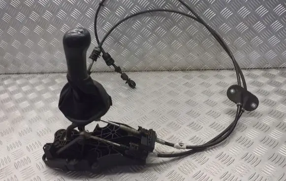 Ford Fusion Gear selector/shifter in gearbox 6N1R-7C453-MA