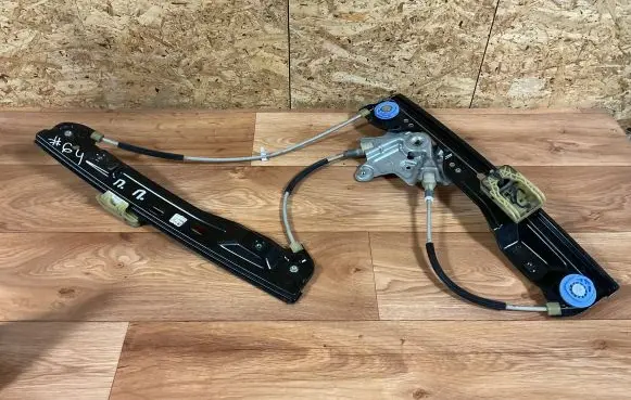 Opel Insignia A Front window lifting mechanism without motor 965873102 1108