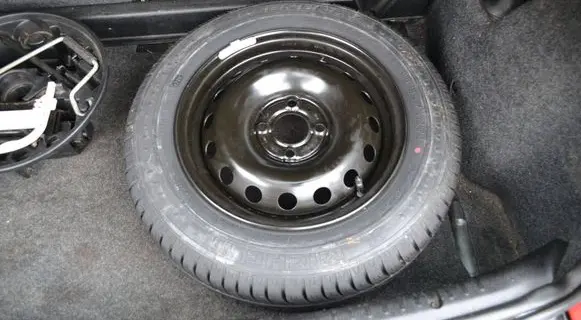 Renault Clio II R14 spare wheel 