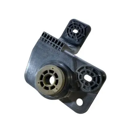 Buick Envision II Radiator mount bracket 84943715