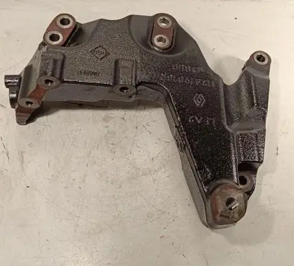 Nissan Qashqai+2 Engine mounting bracket 112319818R