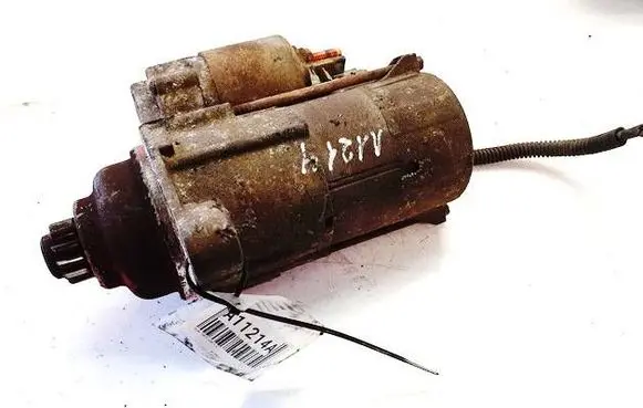 Skoda Fabia Mk2 (5J) Starter motor 02Z911023H