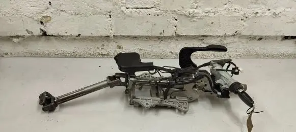 Audi Q3 8U Steering wheel axle 5n2419502d