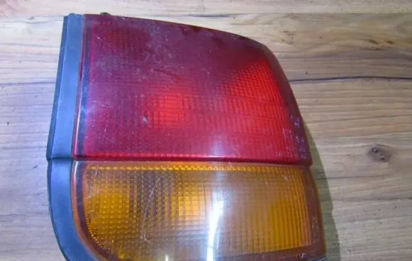 Mitsubishi Space Runner Rear/tail lights