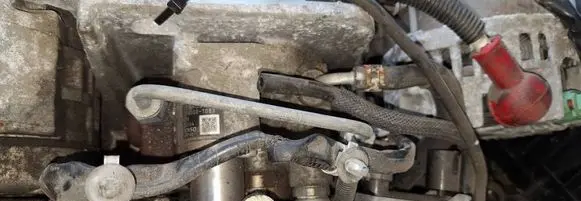 Subaru Outback Fuel injection high pressure pump 2940001081
