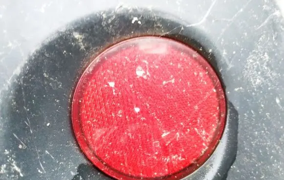 Nissan Qashqai Rear tail light reflector