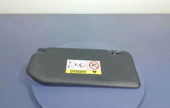 Peugeot 5008 Sun visor