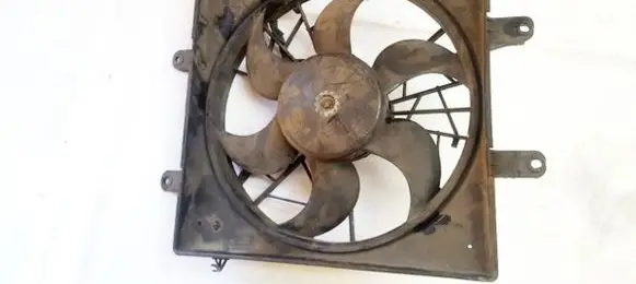Hyundai Pony Radiator cooling fan shroud hs000042