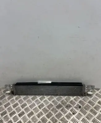 BMW 2 G42 Transmission/gearbox oil cooler 8679837