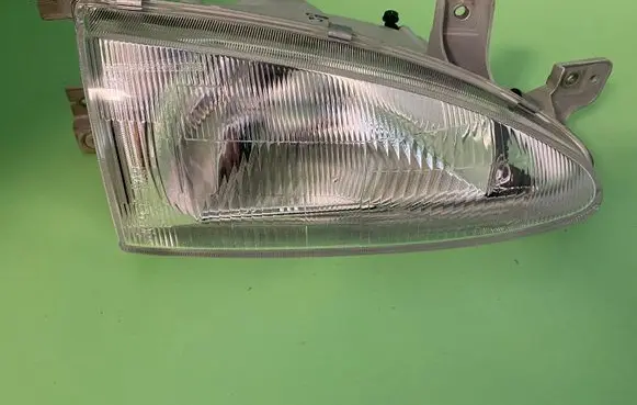 Hyundai Accent Headlight/headlamp 9210222200
