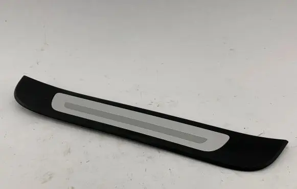 Audi A6 S6 C7 4G Rear sill trim cover 4G0853376G 4G0853376K 4G0853376