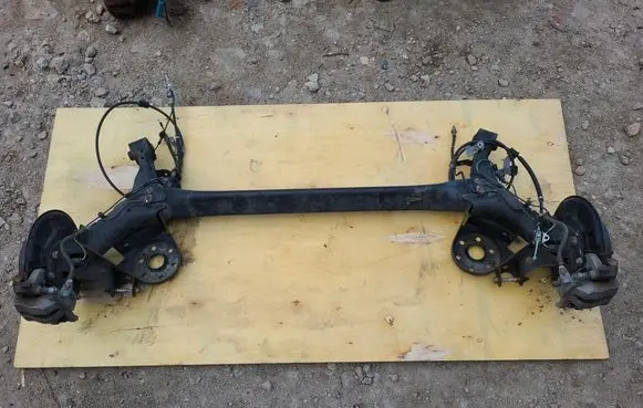 Toyota Prius+ (ZVW40) Rear subframe 