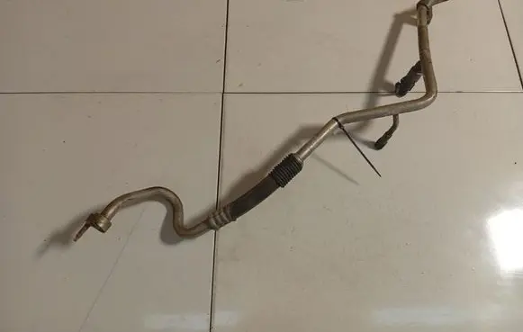 Ford Focus C-MAX Air conditioning (A/C) pipe/hose 