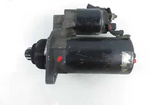 Volkswagen Golf IV Starter motor 0001125042 02A911024D 0001125043