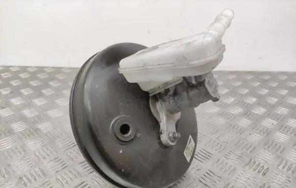 Ford Fiesta Brake booster 8V512B195DF