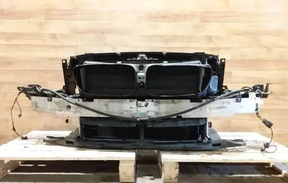 BMW 5 F10 F11 Radiator support slam panel 7594610