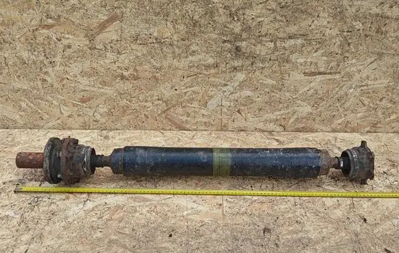 Mitsubishi Pajero Rear driveshaft/prop shaft