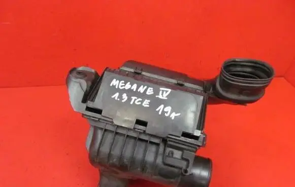 Renault Megane IV Air filter box 165006427R H8201557102