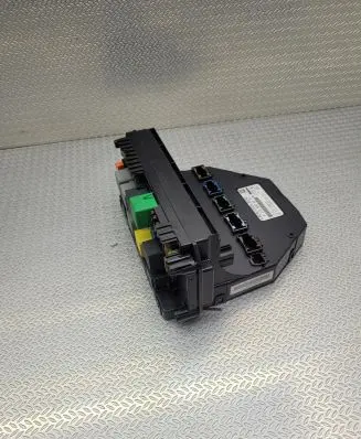 Mercedes-Benz E A207 Fuse module A2129008307