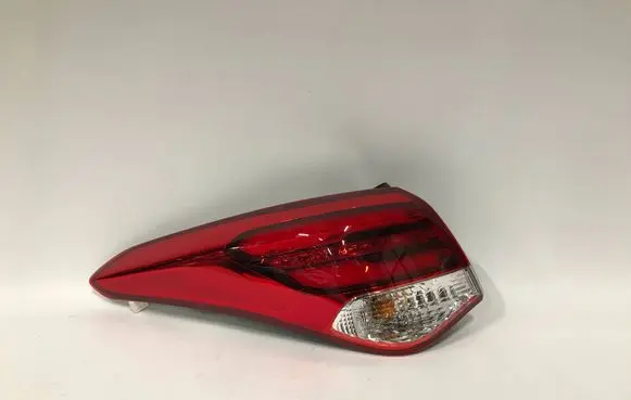 Hyundai i40 Rear/tail lights 92401-3Z6