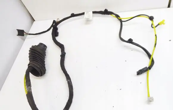 AC ME Front door wiring loom/harness boot 1685404908