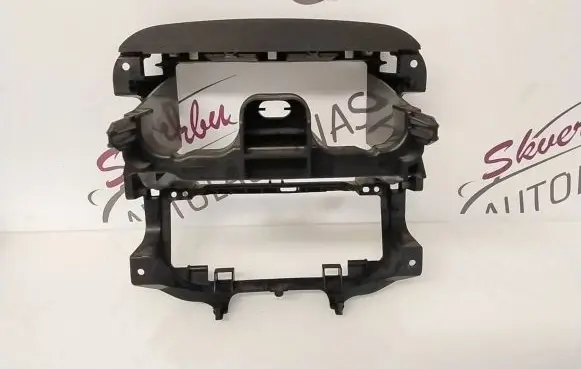 Renault Trafic III (X82) Other interior part 678700458R 93868000 1409185X
