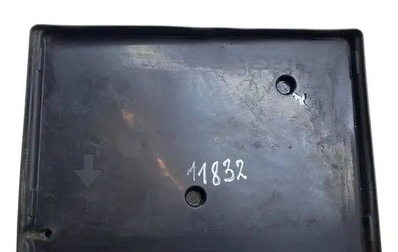 Toyota Avensis T270 Battery tray 7443102160