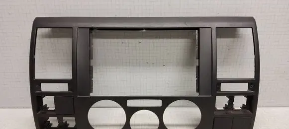 Volkswagen Transporter - Caravelle T5 Radio/GPS head unit trim 7H0857237