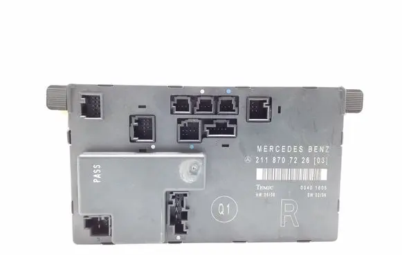 Mercedes-Benz E W211 Door control unit/module 2118707226