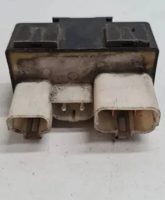 Volvo V70 Coolant fan relay 9442234