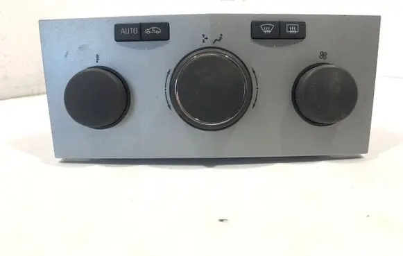 Opel Zafira B Climate control unit 13274229 14092009 901513100003