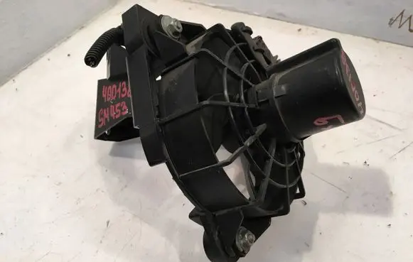 Smart ForTwo II Air conditioning (A/C) fan (condenser) A4539064800 214816977R