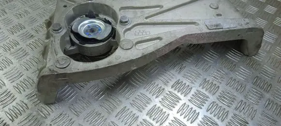 Maserati Levante Gearbox mounting bracket 670105590
