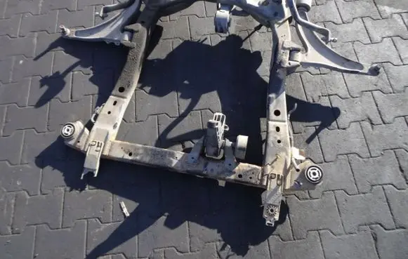 Opel Insignia A Rear subframe 
