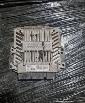 Citroen C4 I Picasso Engine control unit/module 5WS40615CT