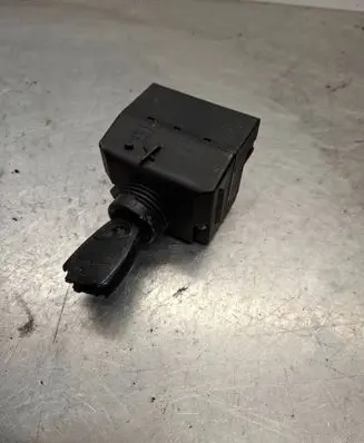 Mercedes-Benz CLK A209 C209 Ignition lock 2095450908 33002409 33002410