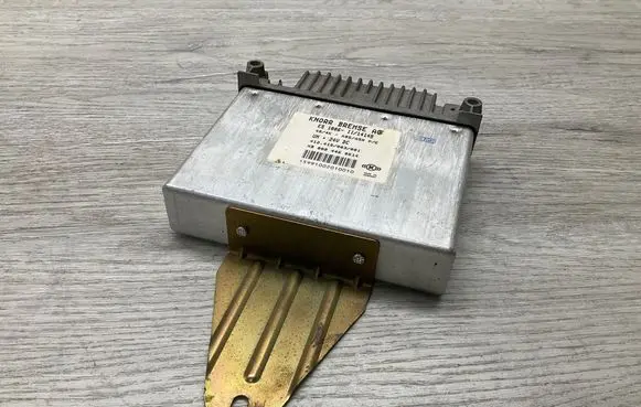 Mercedes-Benz Vario ABS control unit/module 0004460514