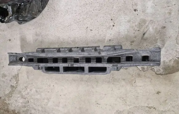 Volkswagen Caddy Front bumper foam support bar 2K5807248A
