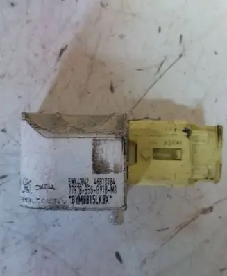 Honda Civic Airbag deployment crash/impact sensor 77970