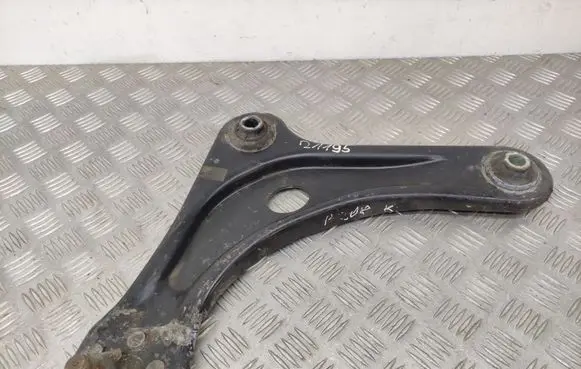 Peugeot 208 Front lower control arm/wishbone