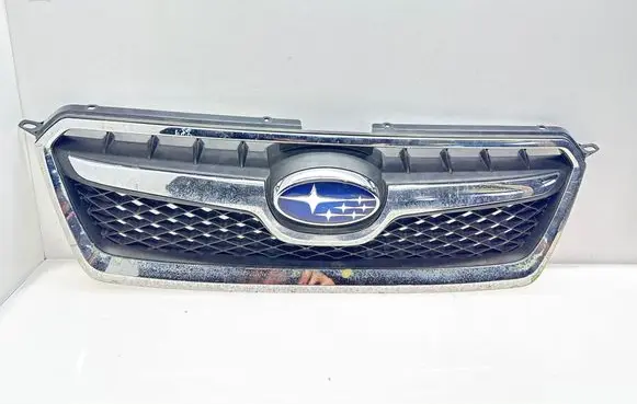 Subaru XV I Front bumper upper radiator grill SB0705101 QA16044 PD13048