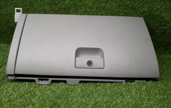 Glove box set