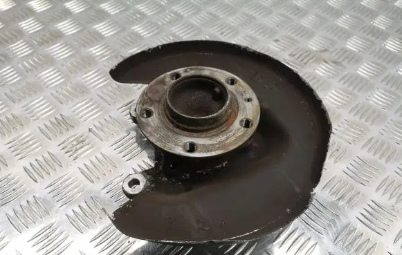 Citroen C4 II Picasso Rear wheel hub