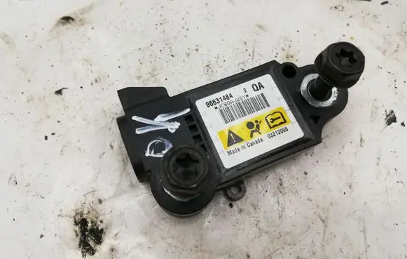 Chevrolet Captiva Airbag deployment crash/impact sensor 96631484