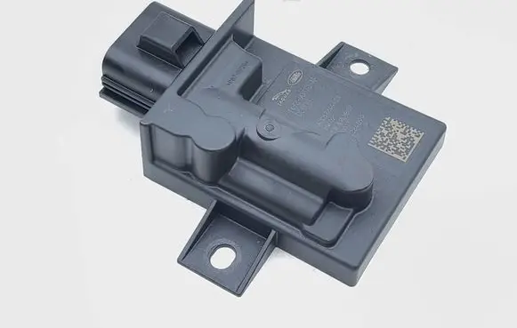 Jaguar F-Pace Fuel injection pump control unit/module FK729D370AF 74224099 A2C87244403