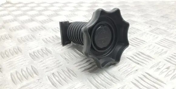 Volkswagen PASSAT B7 Spare wheel bolt 3C0803899