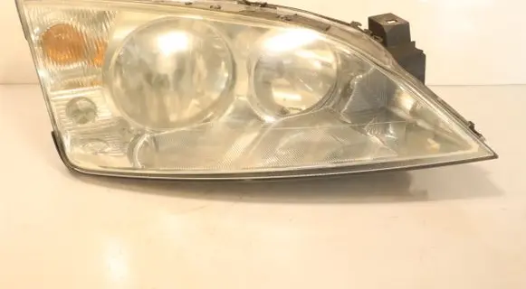 Ford Mondeo Mk III Headlight/headlamp